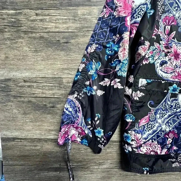 Chico's Floral Hooded Womens Lightweight Jacket - Picture 5 of 7